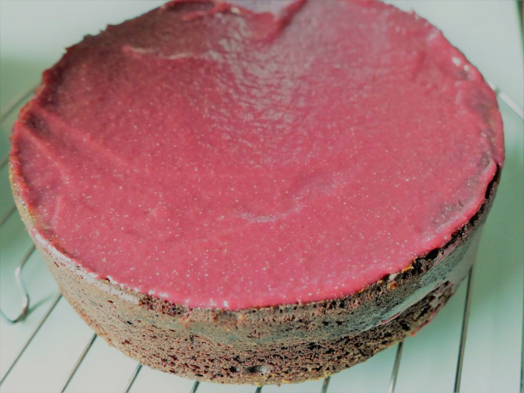 Schokoladen-Kirschkuchen mit Kischmarmelade