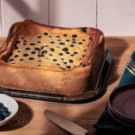 glutenfreier Rahmkuchen mit Heidelbeeren