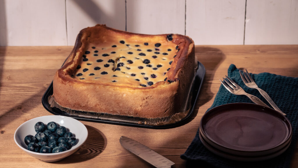 glutenfreier Rahmkuchen mit Heidelbeeren