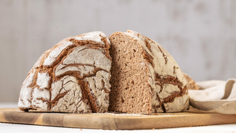 Roggenbrot mit Sauerteig
