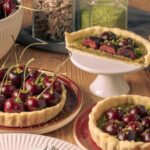 Glutenfreie Kirsch-Tartelletes mit Pistaziencreme Rezept